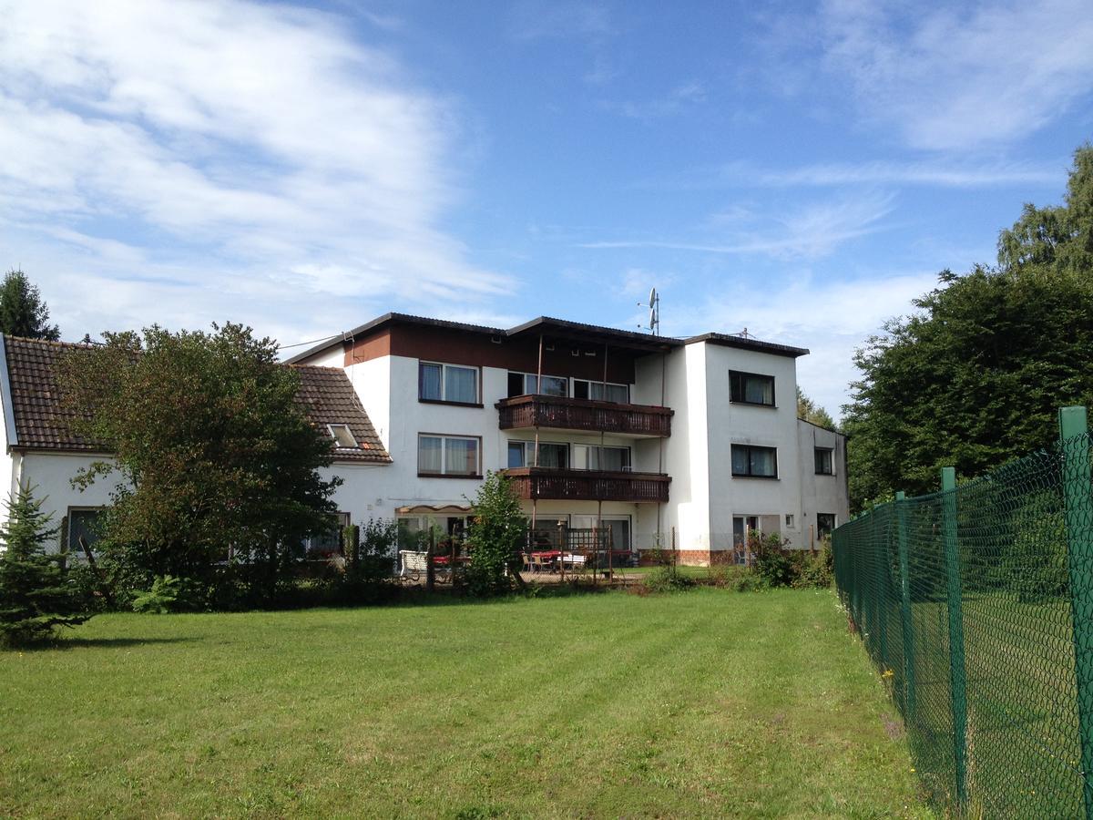 Hotel Saarland Lebach Ngoại thất bức ảnh