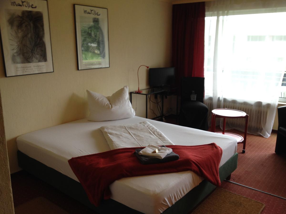 Hotel Saarland Lebach Ngoại thất bức ảnh
