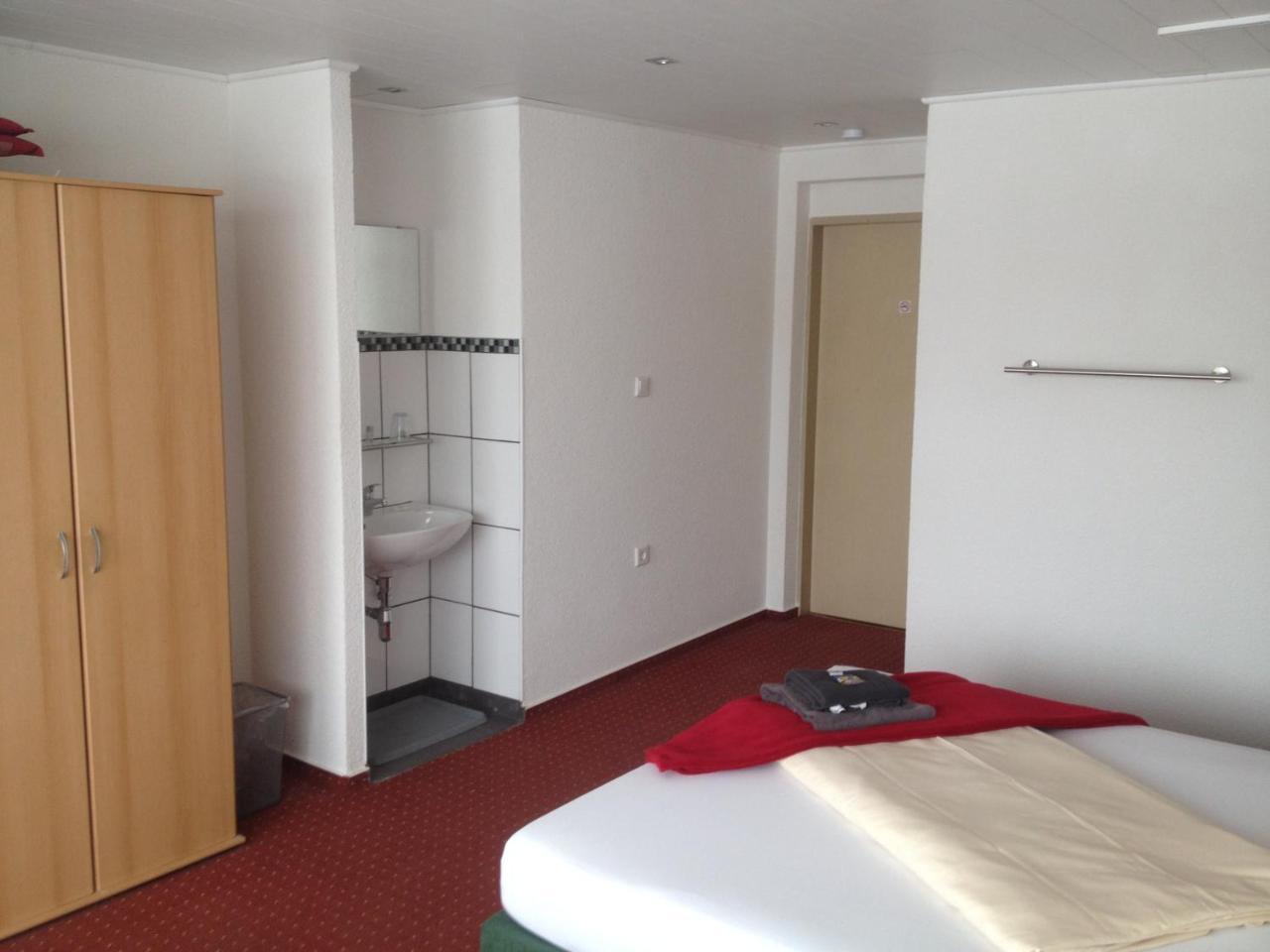 Hotel Saarland Lebach Ngoại thất bức ảnh