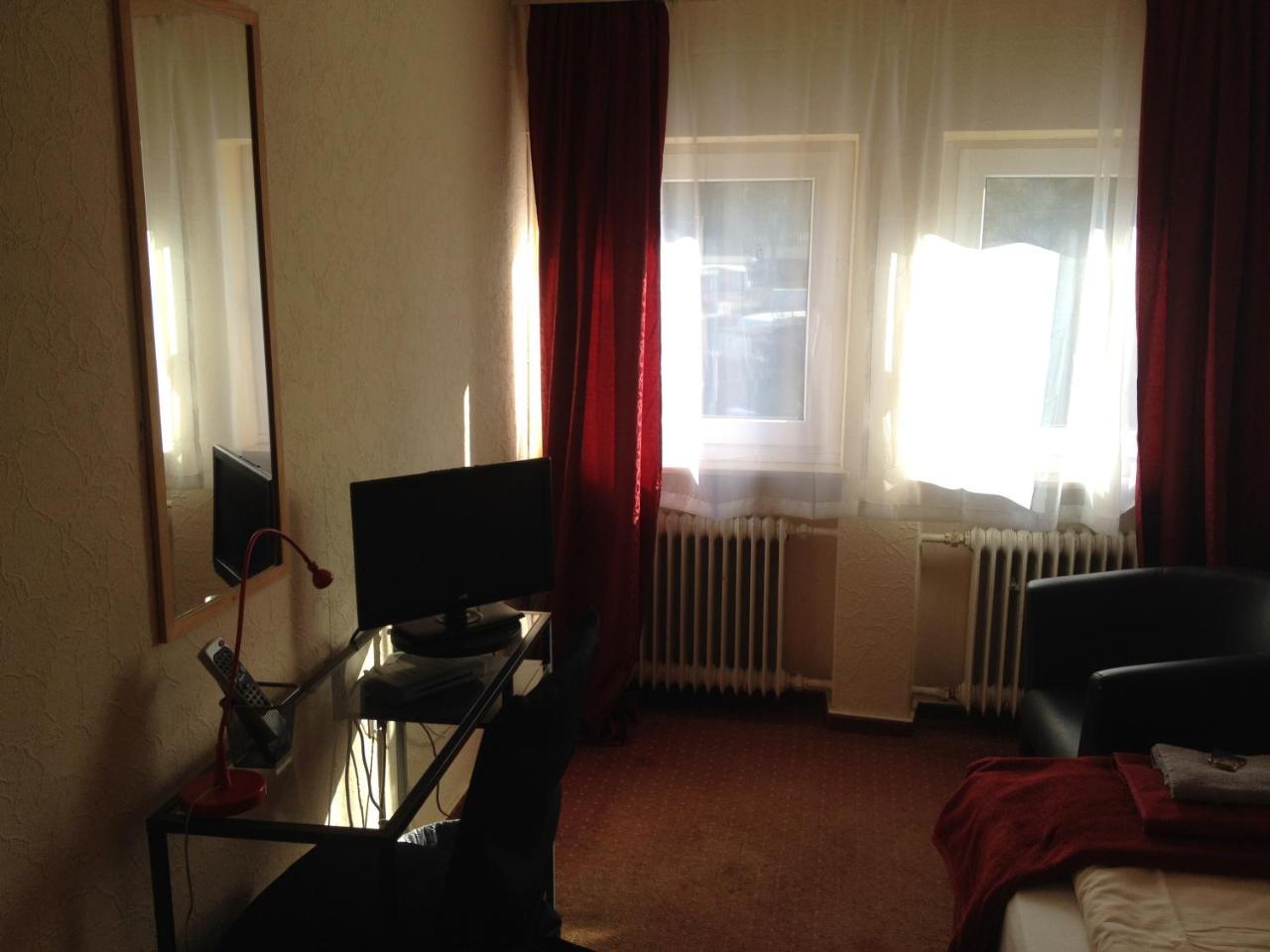 Hotel Saarland Lebach Ngoại thất bức ảnh