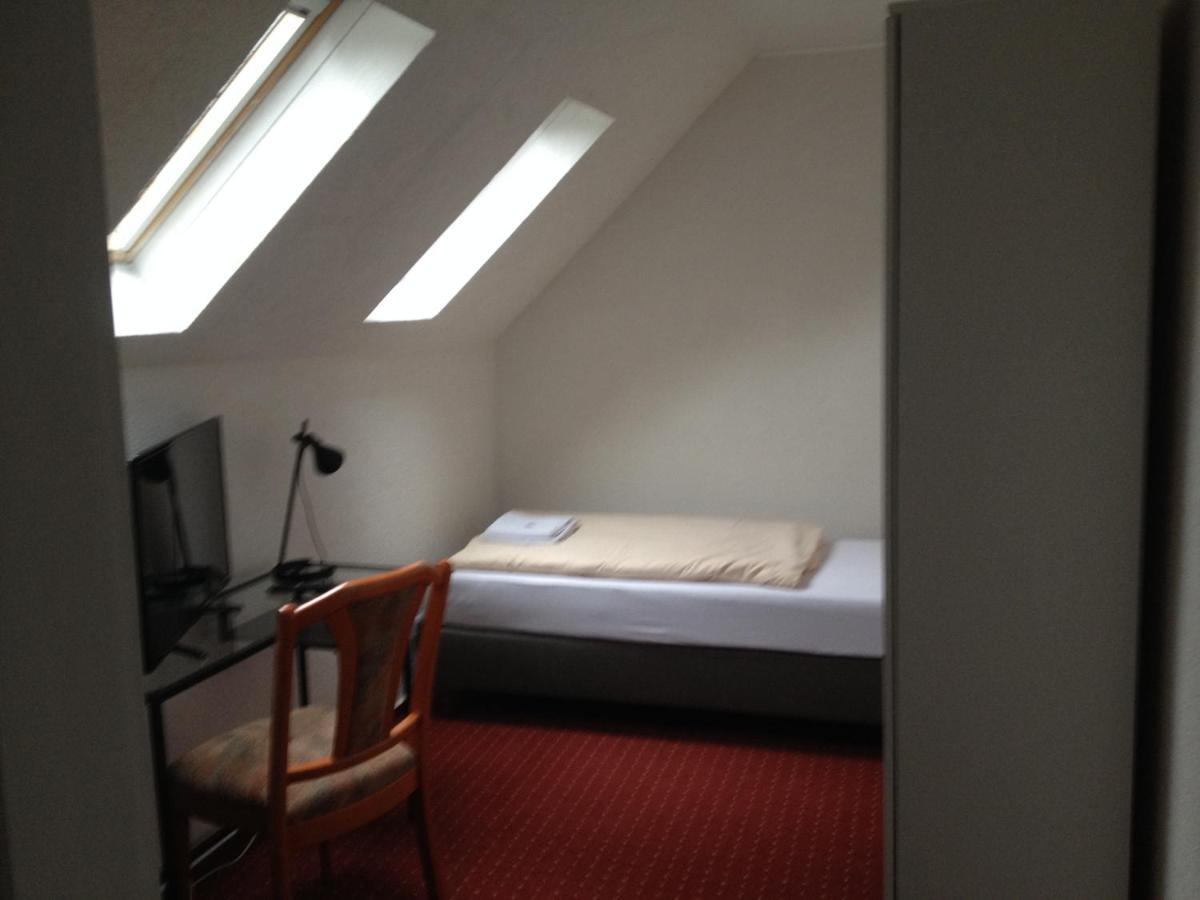 Hotel Saarland Lebach Ngoại thất bức ảnh